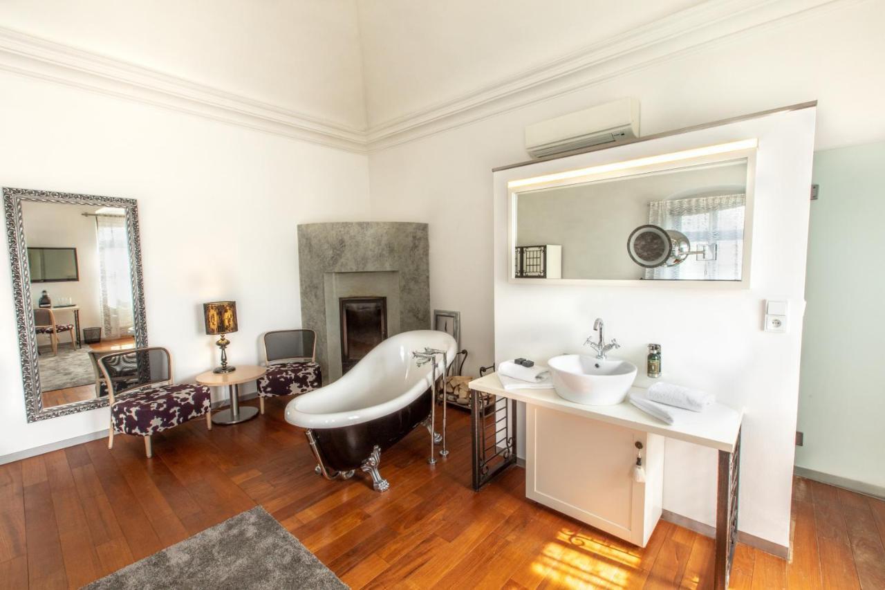 Hotel Villa Necas Zilina Ngoại thất bức ảnh